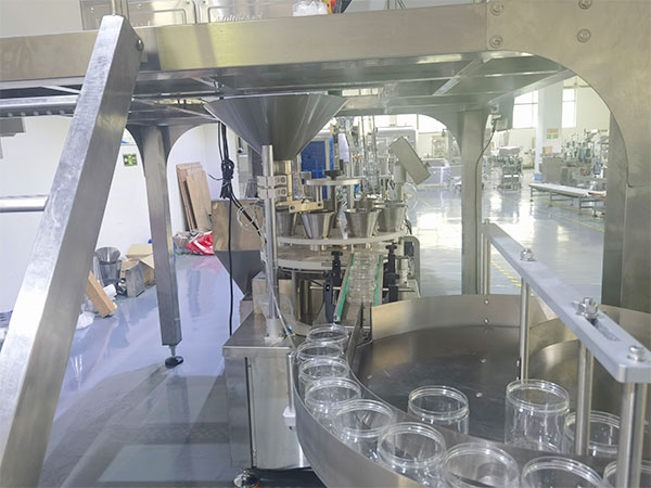 塑料顆粒全自動包裝機(jī)設(shè)備